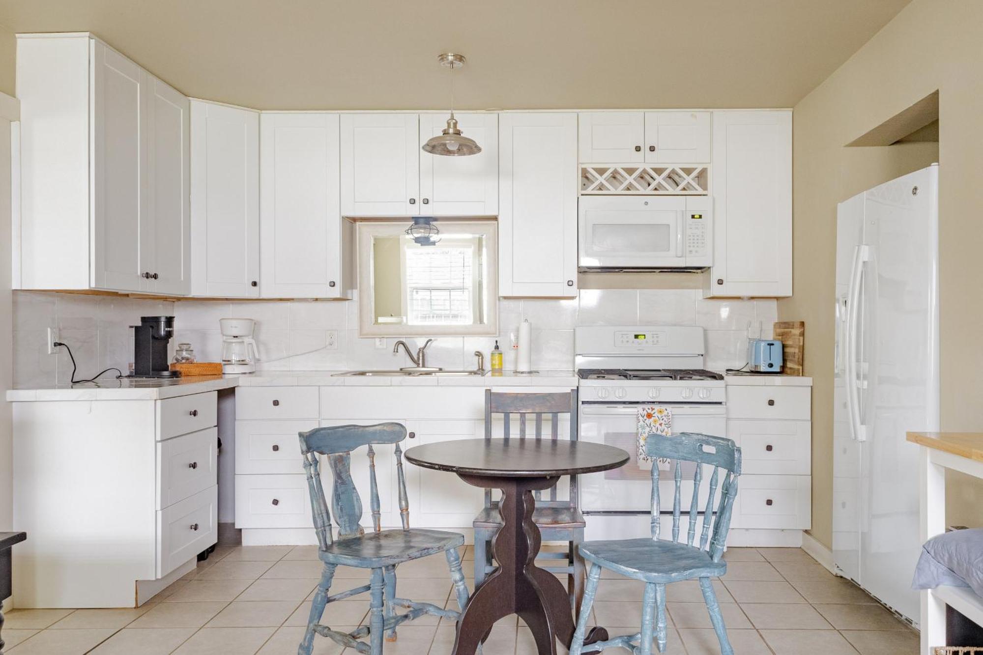 Elm Street Cottage Seguin Ngoại thất bức ảnh